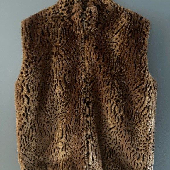 Excellent Condition!! NOT FUR REAL by Duffel Animal Print Vest - Picture 3 of 5